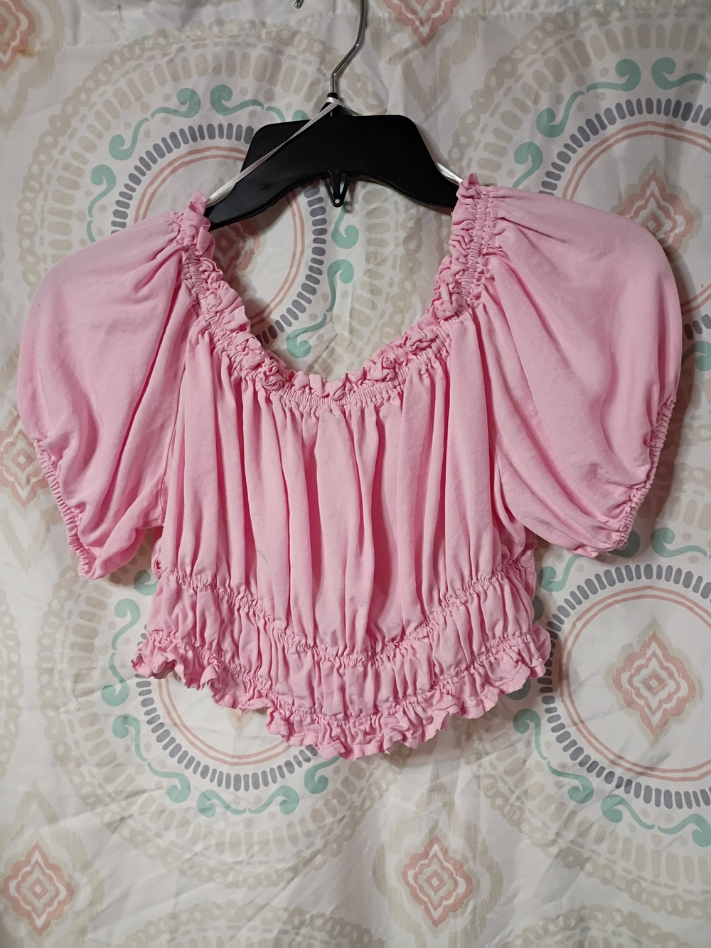 Love Tree Pink Smocked Puff-Sleeve Crop Top